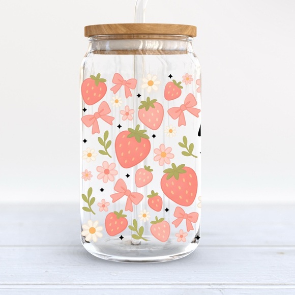 Mama Needs Coffee Strawberry Glass - Picture 3 of 3